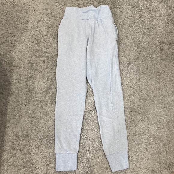 Gymshark Womens Jogger - Picture 7 of 7